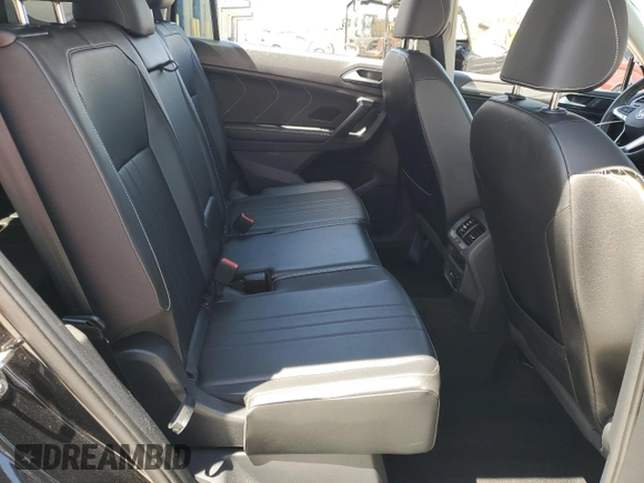 2024 Volkswagen Tiguan SE with VIN 3VV3B7AX8RM027356, listed as a Copart auction lot 56057415 with 33,197 mi miles and Salvage title. Bid and sale history available at DreamBid. Image 11.