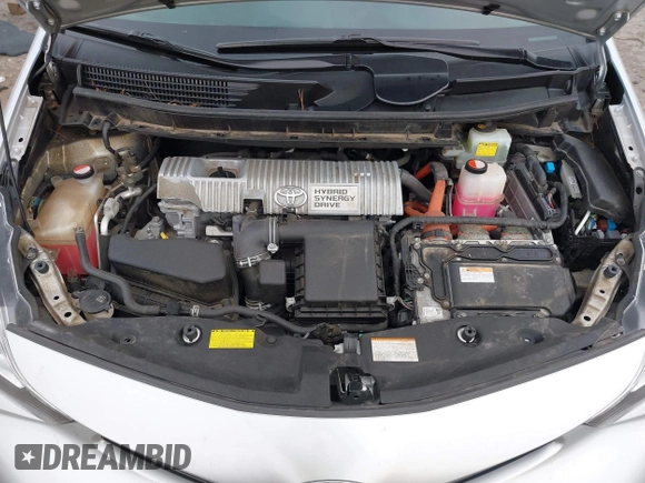 2015 Toyota Prius Two with VIN JTDZN3EU8FJ025687, listed as a IAAI auction lot 41813893 with 81,264 mi miles and . Bid and sale history available at DreamBid. Image 10.