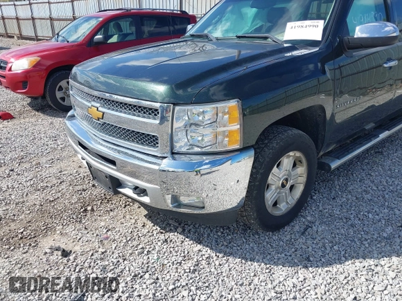 2013 Chevrolet Silverado 1500 LT with VIN 3GCPKSE77DG256115, listed as a IAAI auction lot 41984990 with 270,324 mi miles. Bid and sale history available at carsss.com. Image 6.