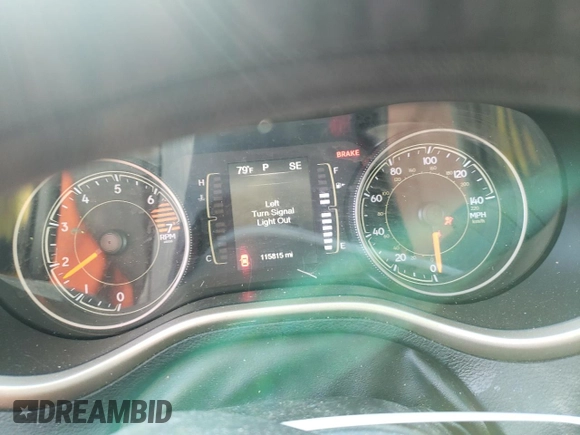 2018 Jeep Cherokee Latitude with VIN 1C4PJMCBXJD564118, listed as a Copart auction lot 59978295 with 115,815 mi miles and Salvage title. Bid and sale history available at DreamBid. Image 9.