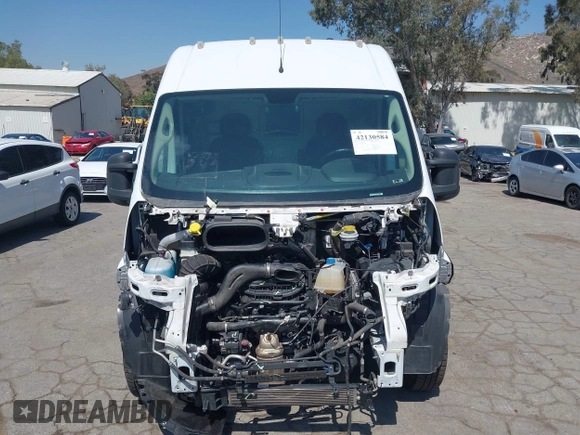2019 Ram ProMaster Cargo with VIN 3C6TRVBG9KE515865, listed as a IAAI auction lot 42130584 with 123,341 mi miles and . Bid and sale history available at carsss.com. Image 12.