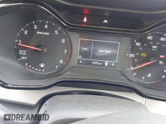 2025 Chevrolet Trax LS with VIN KL77LFEP7SC085237, listed as a IAAI auction lot 41687172 with 11,070 mi miles and . Bid and sale history available at DreamBid. Image 7.