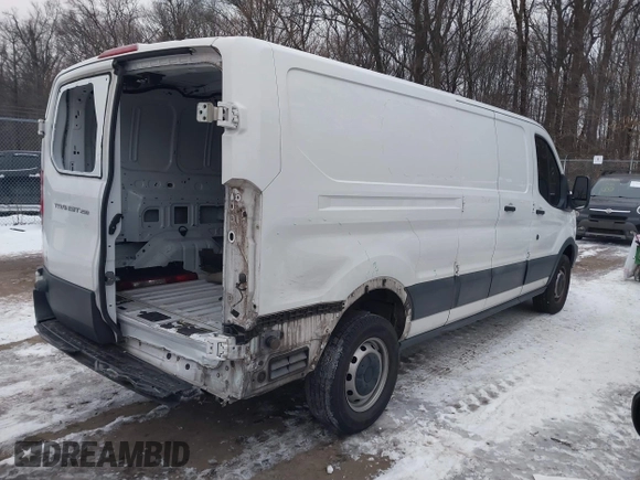 2016 Ford Transit Cargo z VIN 1FTYR2ZM7GKA78803, wystawiony jako IAAI lot #41364048 z przebiegiem 118 833 mil mil oraz . Historia ofert i sprzedaży dostępna na DreamBid. Obrazek 4.