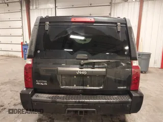 2010 Jeep Commander Sport z VIN 1J4RG4GT4AC115611, wystawiony jako IAAI lot #42286985 z przebiegiem 149 365 mil mil oraz . Historia ofert i sprzedaży dostępna na DreamBid. Obrazek 16.