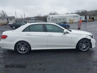 2016 Mercedes-Benz E 400 with VIN WDDHF6HB8GB179547, listed as a IAAI auction lot 41570461 with 147,765 mi miles and . Bid and sale history available at carsss.com. Image 13.
