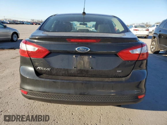 2012 Ford Focus SE z VIN 1FAHP3F24CL121325, wystawiony jako Copart lot #45898655 z przebiegiem 118 962 mil mil oraz Czysty tytuł • Clean title. Historia ofert i sprzedaży dostępna na DreamBid. Obrazek 6.