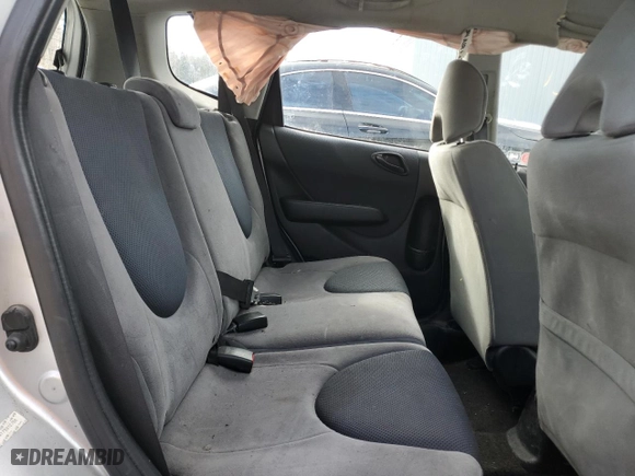 2007 Honda Fit with VIN JHMGD38417S812786, listed as a Copart auction lot 45581115 with 0 mi miles and Salvage Title. Bid and sale history available at carsss.com. Image 10.
