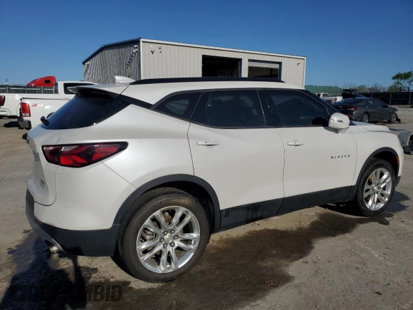 2020 Chevrolet Blazer LT with VIN 3GNKBDRS7LS659518, listed as a Copart auction lot 53249805 with 122,883 mi miles and Salvage title. Bid and sale history available at DreamBid. Image 3.