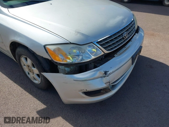 2003 Toyota Avalon XL z VIN 4T1BF28B93U274928, wystawiony jako IAAI lot #42034461 z przebiegiem 150 549 mil mil oraz . Historia ofert i sprzedaży dostępna na DreamBid. Obrazek 6.