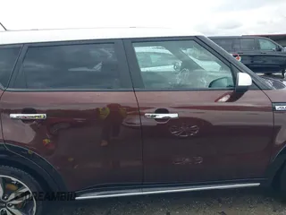 2017 Kia Soul + with VIN KNDJP3A56H7491284, listed as a IAAI auction lot 42019633 with 106,626 mi miles. Bid and sale history available at carsss.com. Image 13.