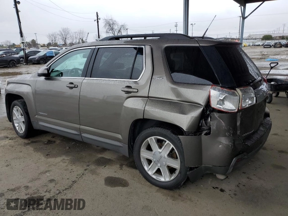 2010 GMC Terrain SLT-1 with VIN 2CTALFEW9A6285547, listed as a Copart auction lot 49255605 with 170,963 mi miles and Salvage Title. Bid and sale history available at carsss.com. Image 2.