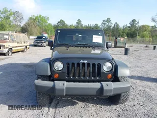 2008 Jeep Wrangler X with VIN 1J4FA24118L568431, listed as a IAAI auction lot 41960757 with 91,952 mi miles and . Bid and sale history available at DreamBid. Image 12.