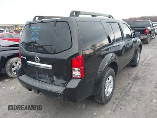 2011 Nissan Pathfinder Silver with VIN 5N1AR1NB1BC631248, listed as a IAAI auction lot 41921956 with 165,360 mi miles. Bid and sale history available at carsss.com. Image 4.