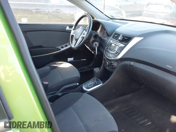 2013 Hyundai Accent GS z VIN KMHCT5AE9DU072191, wystawiony jako IAAI lot #41802024 z przebiegiem 52 491 mil mil oraz . Historia ofert i sprzedaży dostępna na DreamBid. Obrazek 5.