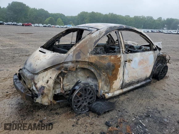 2009 Volkswagen Beetle S with VIN 3VWPW31C79M501529, listed as a Copart auction lot 56184265 with Not provided miles and Salvage title. Bid and sale history available at DreamBid. Image 3.