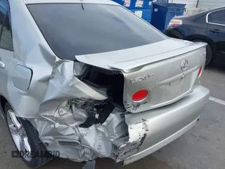 2004 Lexus IS with VIN JTHBD192640084319, listed as a IAAI auction lot 41943372 with 162,080 mi miles and . Bid and sale history available at carsss.com. Image 6.