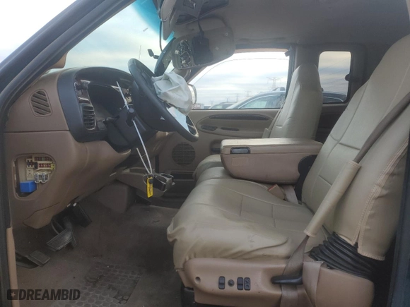 1998 Dodge Ram 1500 with VIN 3B7HC13Z6WG241172, listed as a Copart auction lot 82784324 with 0 mi miles and Salvage Title. Bid and sale history available at carsss.com. Image 7.