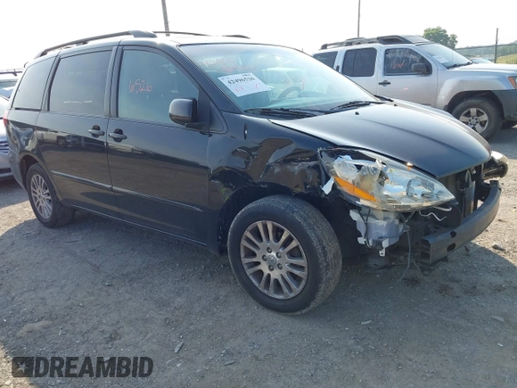2010 Toyota Sienna XLE z VIN 5TDYK4CC4AS310757, wystawiony jako IAAI lot #42496526 z przebiegiem 238 468 mil mil oraz . Historia ofert i sprzedaży dostępna na DreamBid. Obrazek 1.