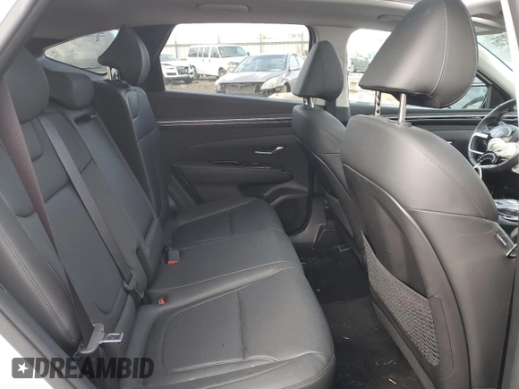 2024 Hyundai Tucson SEL Convenience with VIN KM8JCCD19RU211490, listed as a Copart auction lot 44221925 with 8,105 mi miles and Salvage Title. Bid and sale history available at carsss.com. Image 11.