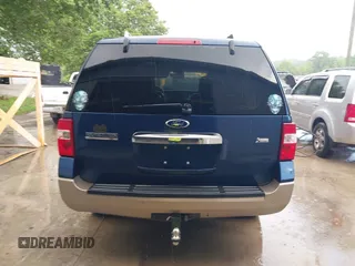 2013 Ford Expedition XLT с VIN 1FMJU1H50DEF14630, выставлен на аукционе IAAI как лот 42258934 с пробегом 196 843 миль миль и . История ставок и продаж доступна на DreamBid. Изображение 16.