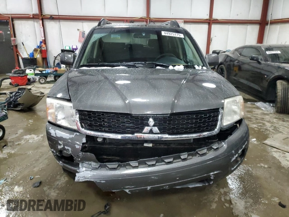 2011 Mitsubishi Endeavor LS z VIN 4A4JN2AS9BE031876, wystawiony jako Copart lot #44925775 z przebiegiem 175 160 mil mil oraz Szkoda całkowita • Salvage title. Historia ofert i sprzedaży dostępna na DreamBid. Obrazek 5.