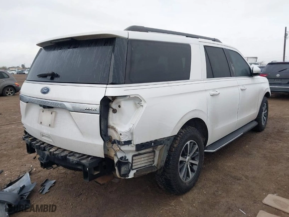 2018 Ford Expedition Max XLT with VIN 1FMJK1HT5JEA28492, listed as a IAAI auction lot 41447087 with NaN miles. Bid and sale history available at carsss.com. Image 4.
