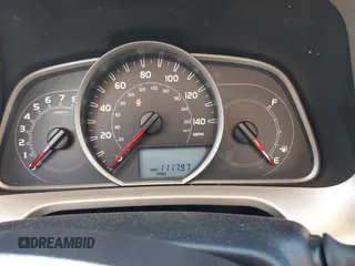 2013 Toyota RAV4 LE с VIN 2T3BFREV0DW111875, выставлен на аукционе IAAI как лот 42332390 с пробегом 111 797 миль миль и . История ставок и продаж доступна на DreamBid. Изображение 14.