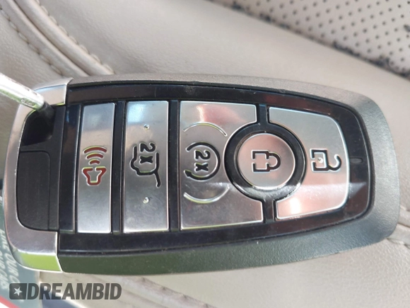 2024 Ford Expedition Max XLT with VIN 1FMJK1H83REA29230, listed as a IAAI auction lot 42285110 with Not provided miles and . Bid and sale history available at DreamBid. Image 11.