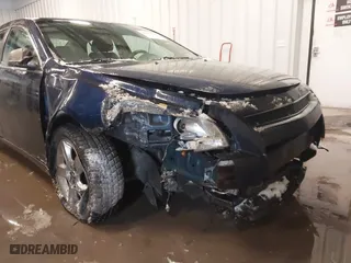 2009 Chevrolet Malibu LS w/1FL with VIN 1G1ZG57B39F227502, listed as a IAAI auction lot 41611220 with 186,051 mi miles. Bid and sale history available at carsss.com. Image 6.