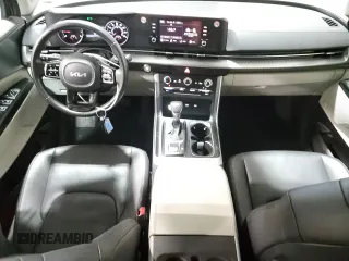 2024 Kia Carnival LX with VIN KNDNB4H31R6342573, listed as a Copart auction lot 87303564 with 41,574 mi miles and Clean Title. Bid and sale history available at carsss.com. Image 8.