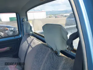1989 Nissan Hardbody z VIN 1N6ND11S7KC338798, wystawiony jako IAAI lot #42328305 z przebiegiem 153 347 mil mil oraz . Historia ofert i sprzedaży dostępna na DreamBid. Obrazek 8.