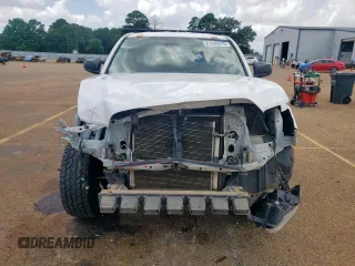 2022 Toyota Tacoma SR z VIN 3TYRX5GN2NT039991, wystawiony jako Copart lot #61643575 z przebiegiem 85 847 mil mil oraz Czysty tytuł • Clean title. Historia ofert i sprzedaży dostępna na DreamBid. Obrazek 5.