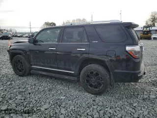 2020 Toyota 4Runner SR5 with VIN JTEBU5JR2L5756424, listed as a Copart auction lot 42263915 with 57,556 mi miles and Salvage Title. Bid and sale history available at carsss.com. Image 2.
