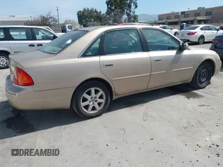 2001 Toyota Avalon XL with VIN 4T1BF28B61U133263, listed as a IAAI auction lot 41866658 with 203,057 mi miles and . Bid and sale history available at DreamBid. Image 4.