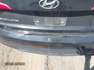 2016 Hyundai Sonata 2.4L with VIN 5NPE24AF2GH379283, listed as a IAAI auction lot 42107518 with 263,990 mi miles and . Bid and sale history available at carsss.com. Image 13.