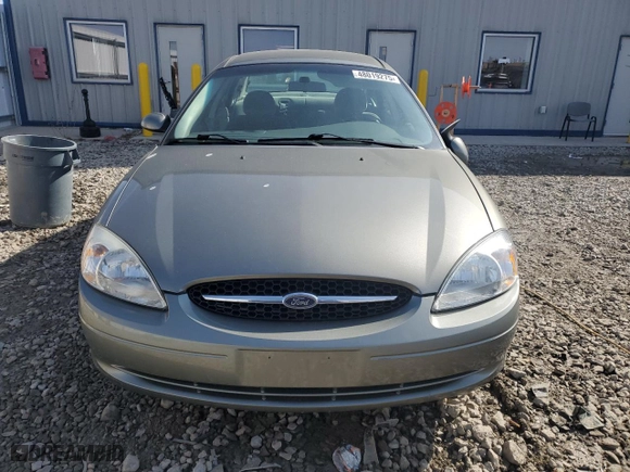 2003 Ford Taurus SES Standard with VIN 1FAFP55U23G272887, listed as a Copart auction lot 48019275 with 116,808 mi miles and Clean Title. Bid and sale history available at carsss.com. Image 5.