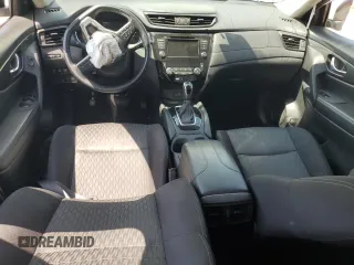 2020 Nissan Rogue SV z VIN JN8AT2MV7LW124124, wystawiony jako Copart lot #57997955 z przebiegiem 76 454 mil mil oraz Nie do naprawy • Non repairable. Historia ofert i sprzedaży dostępna na DreamBid. Obrazek 8.