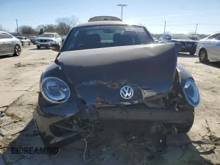 2012 Volkswagen Beetle 2.0T Turbo with VIN 3VW467AT8CM642823, listed as a Copart auction lot 85107614 with 42,315 mi miles and Salvage Title. Bid and sale history available at carsss.com. Image 5.