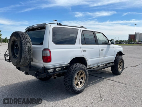 1998 Toyota 4Runner SR5 with VIN JT3HN86R4W0141837, listed as a Copart auction lot 57347975 with 282,314 mi miles and Clean title. Bid and sale history available at DreamBid. Image 4.