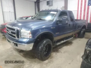 2005 Ford F-350 XL with VIN 1FTWX31P65EA36482, listed as a Copart auction lot 45914955 with 163,918 mi miles and Salvage title. Bid and sale history available at DreamBid. Image 1.