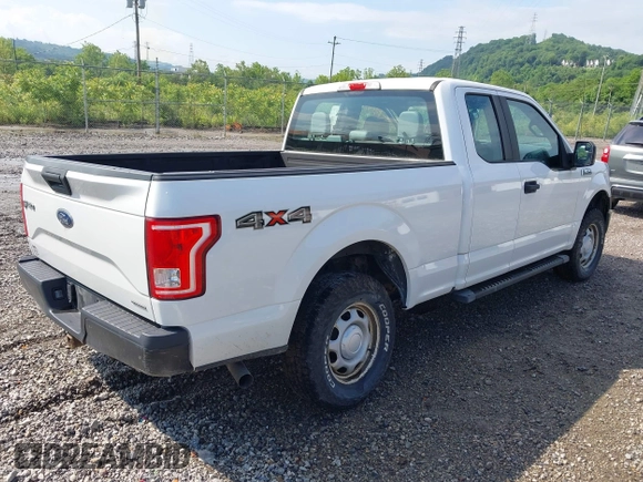 2016 Ford F-150 XLT with VIN 1FTFX1EF3GFD51260, listed as a IAAI auction lot 42434849 with 83,598 mi miles and . Bid and sale history available at DreamBid. Image 4.