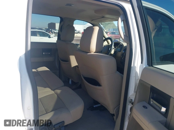 2005 Ford F-150 XLT with VIN 1FTPW12585FA54825, listed as a IAAI auction lot 41662210 with 288,819 mi miles. Bid and sale history available at carsss.com. Image 8.