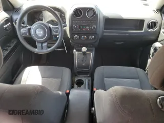 2015 Jeep Patriot Altitude with VIN 1C4NJRBB5FD412728, listed as a Copart auction lot 57049075 with 161,106 mi miles and Clean title. Bid and sale history available at DreamBid. Image 8.
