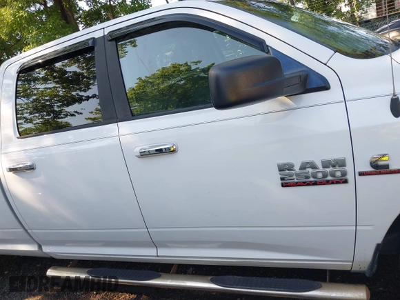 2016 Ram 2500 Big Horn with VIN 3C6UR5JL2GG221738, listed as a IAAI auction lot 42658336 with 253,086 mi miles and . Bid and sale history available at DreamBid. Image 13.