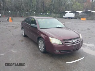 2006 Toyota Avalon XL with VIN 4T1BK36B86U159729, listed as a IAAI auction lot 41979414 with 160,874 mi miles. Bid and sale history available at carsss.com. Image 1.