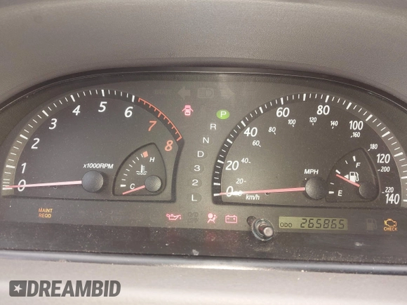 2004 Toyota Camry LE with VIN 4T1BF32K84U074364, listed as a IAAI auction lot 41479264 with 265,865 mi miles. Bid and sale history available at carsss.com. Image 7.