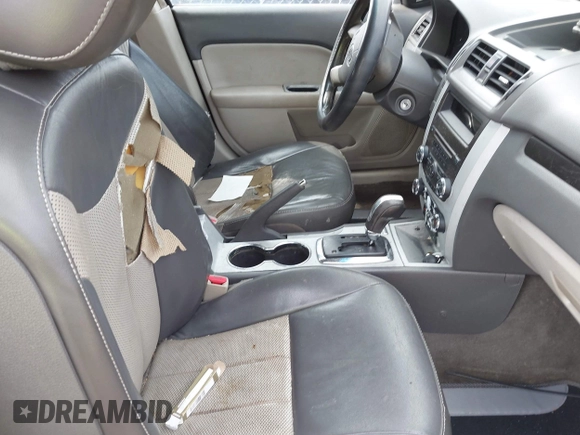 2010 Mercury Milan Premier with VIN 3MEHM0JG0AR631320, listed as a IAAI auction lot 41788870 with Not Provided miles and . Bid and sale history available at DreamBid. Image 5.