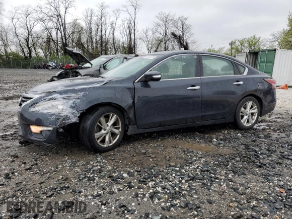 2015 Nissan Altima 2.5 S with VIN 1N4AL3AP1FN402569, listed as a Copart auction lot 51814475 with 177,193 mi miles and Salvage Title. Bid and sale history available at carsss.com. Image 1.