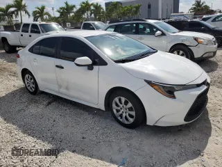 2022 Toyota Corolla LE with VIN 5YFEPMAE7NP364870, listed as a Copart auction lot 52452435 with 159,546 mi miles and Salvage Title. Bid and sale history available at carsss.com. Image 4.