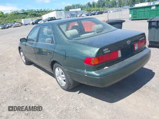 2000 Toyota Camry CE z VIN 4T1BG28K9YU968930, wystawiony jako IAAI lot #42310350 z przebiegiem 190 762 mil mil oraz . Historia ofert i sprzedaży dostępna na DreamBid. Obrazek 3.